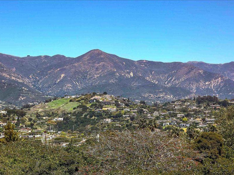 220 Santa Barbara St ##B