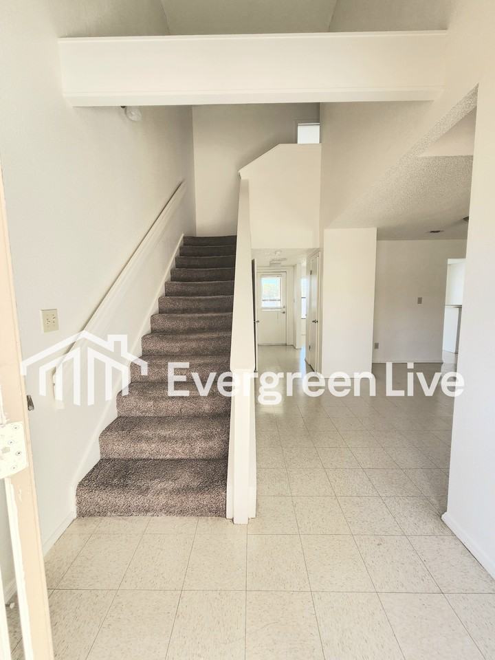 1343 San Felipe Court - Photo 3 of 19
