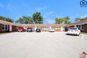 featured image of 702 Couch St