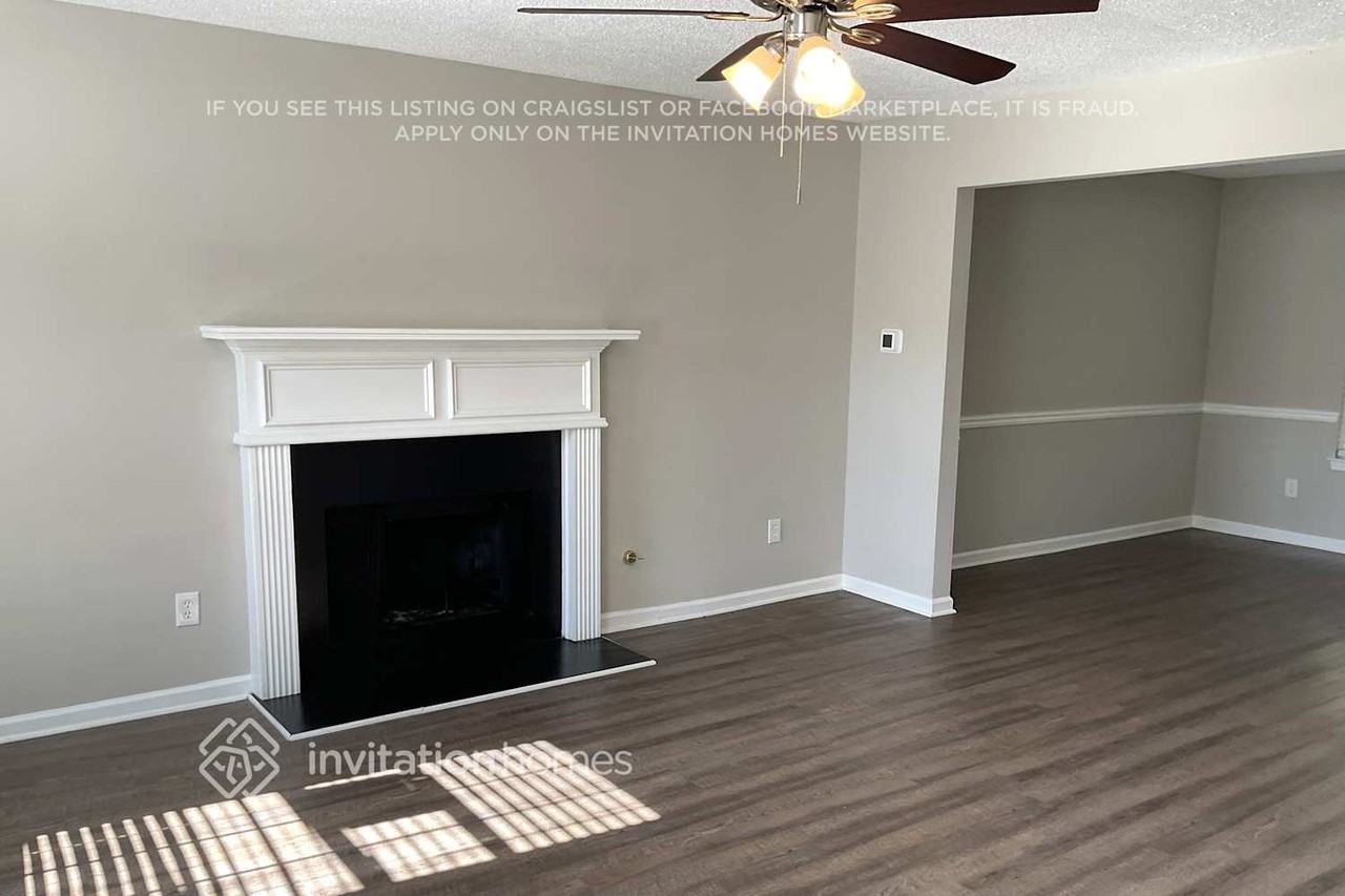 3558 Cherry Bloom Way - Photo 2 of 17