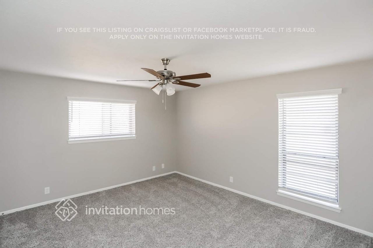 4857 Shands Dr - Photo 7 of 16