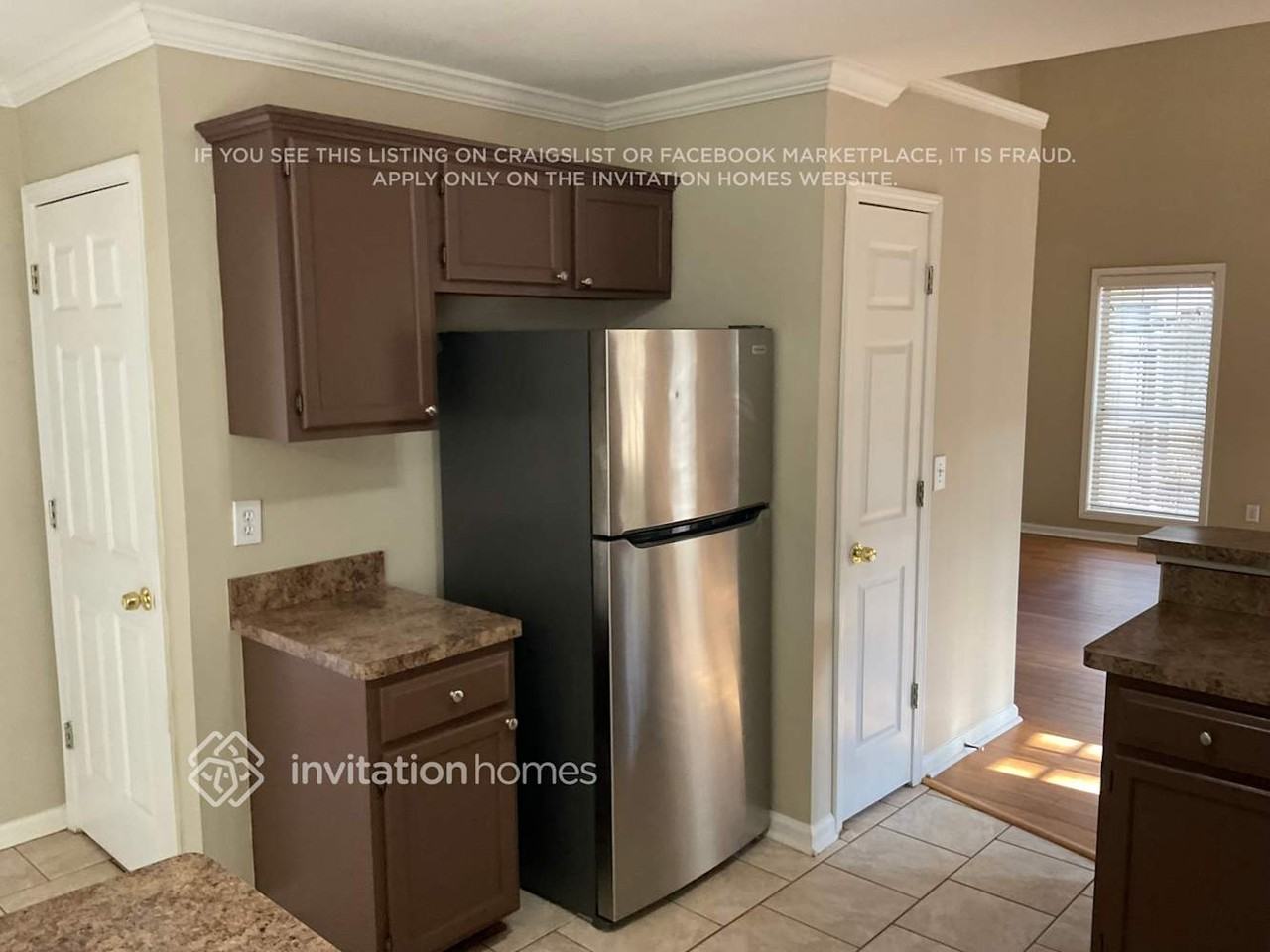 2442 Welford Road - Photo 4 of 17