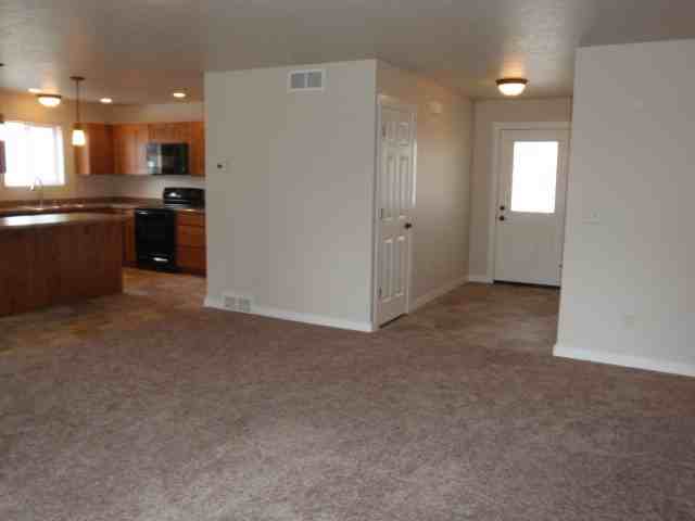 2515 Red Osier Ct - Photo 2 of 34