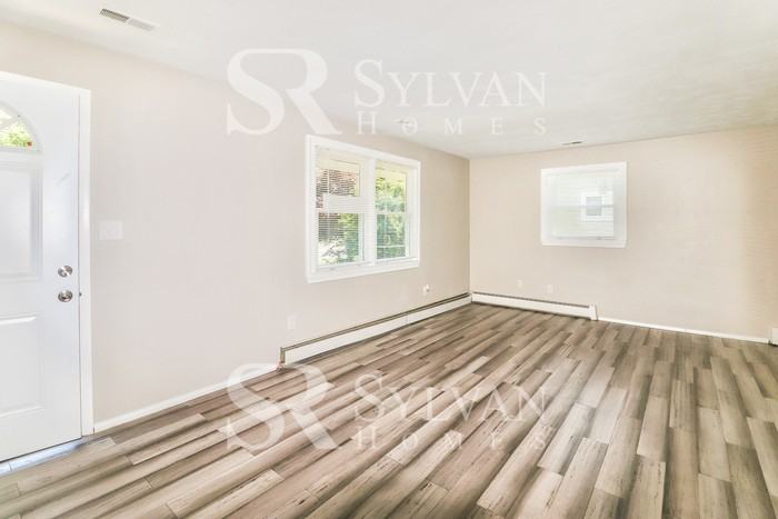 225 Cynthia Drive - Photo 3 of 15