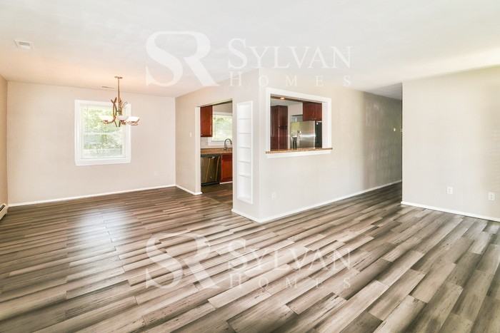 225 Cynthia Drive - Photo 5 of 15