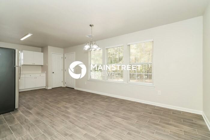 7073 Stonecreek Dr - Photo 7 of 19