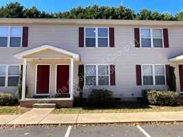 featured image of 206 W 15th St #2