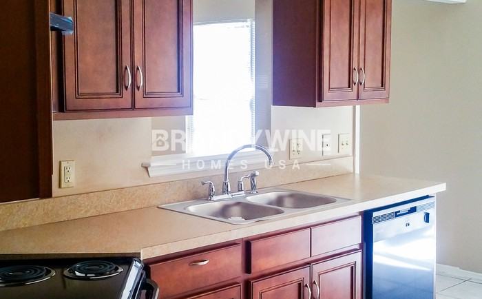 5222 Aragon Ave - Photo 2 of 10