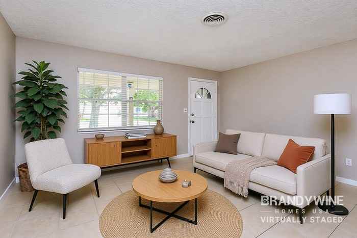 1830 Hinckley Rd - Photo 4 of 21