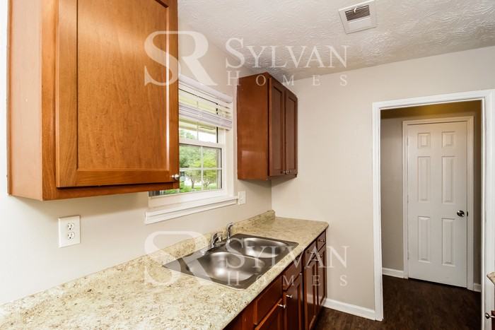 340 River Chase Dr - Photo 7 of 15