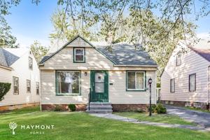 featured image of 15507 Cloverside Avenue