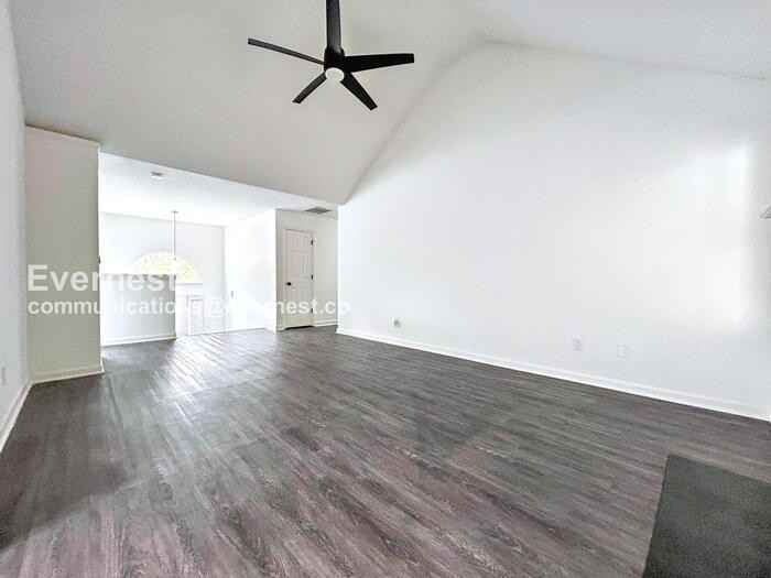 3136 Lower Creek Dr - Photo 7 of 26