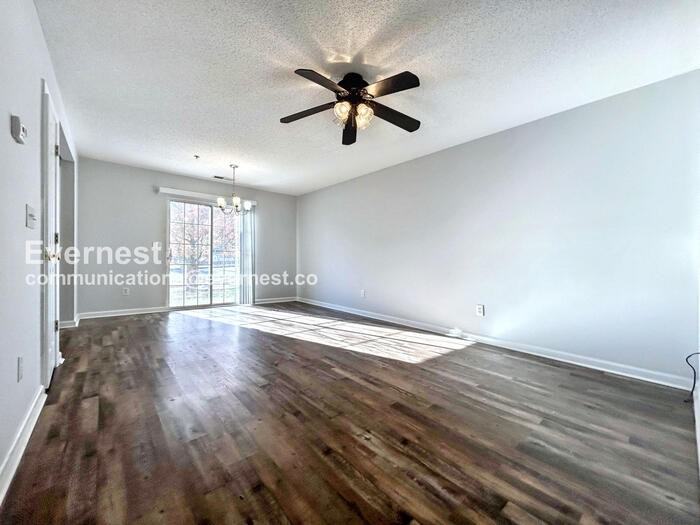 204 Cottonwood Creek Circle - Photo 7 of 20