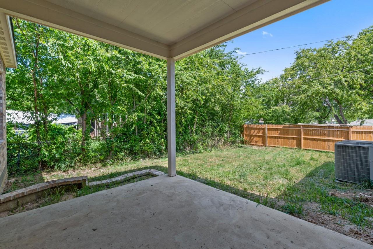 1253 E Jessamine St - Photo 6 of 11