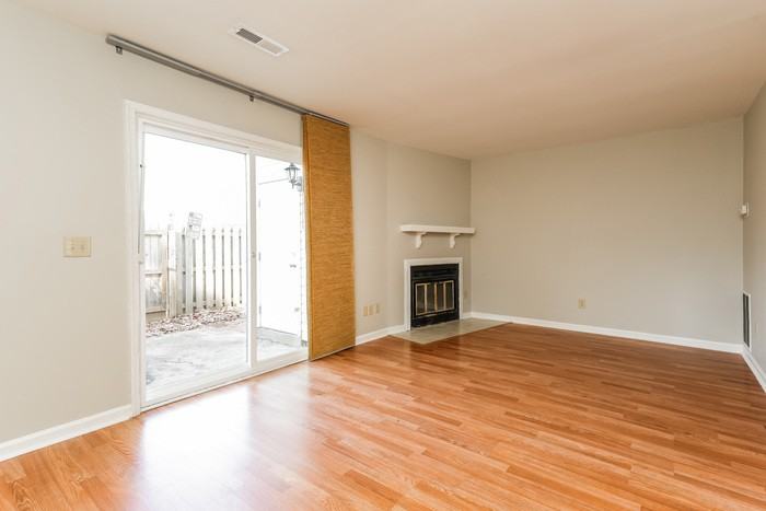 4235 Baylor St - Photo 6 of 14