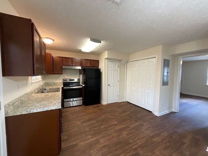 2655 Parkside Way Southwest - Photo 5 of 17