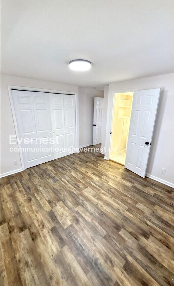 260 Sadonia Ave - Photo 7 of 19