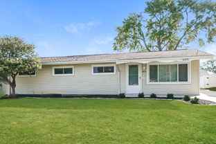 8975 Cambridge Dr - Photo 1 of 1