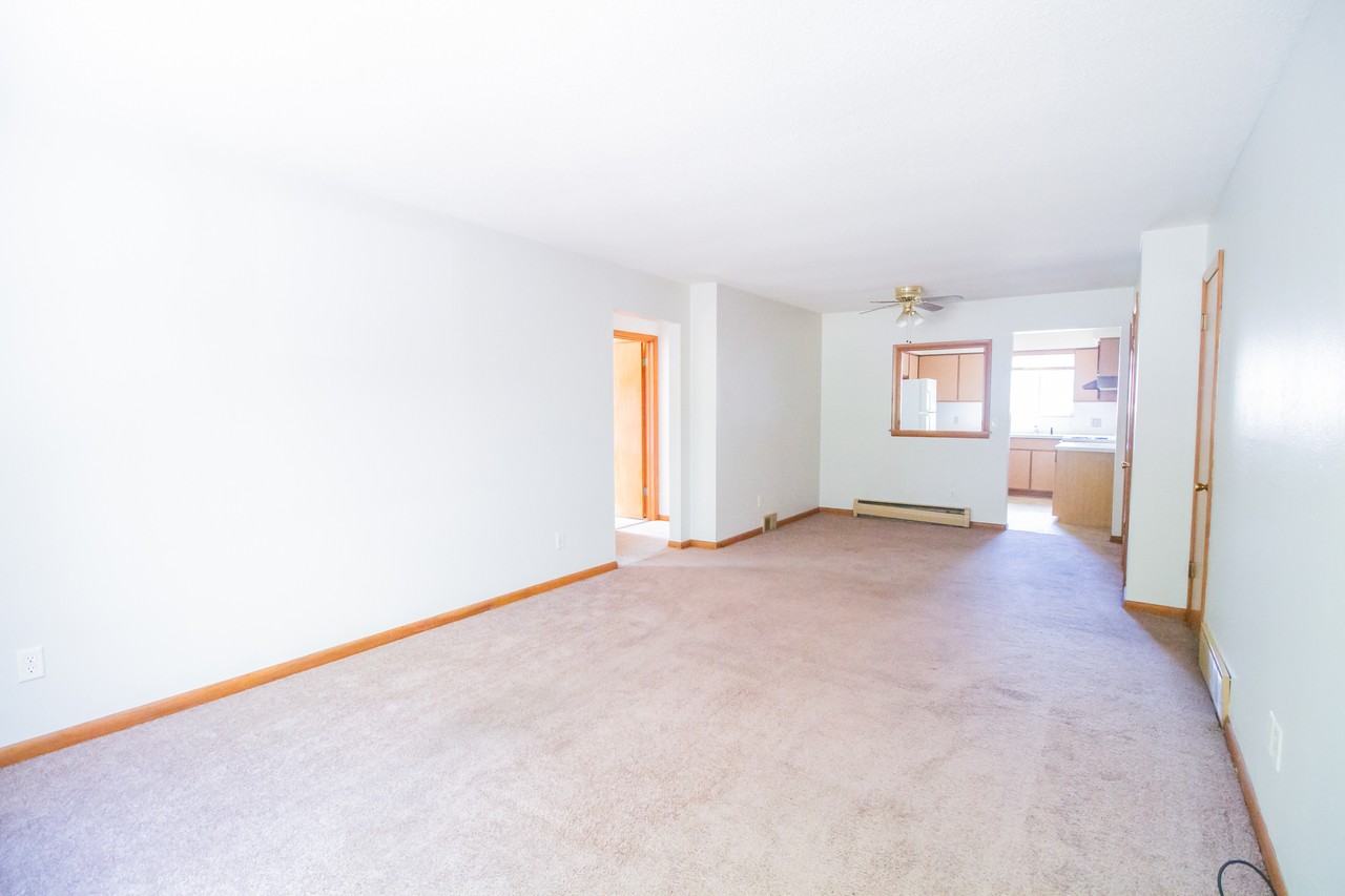 3048 Carskaddon Ave #3 - Photo 5 of 21