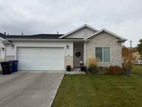 695 E Vista Loop #6 - Photo 1 of 1