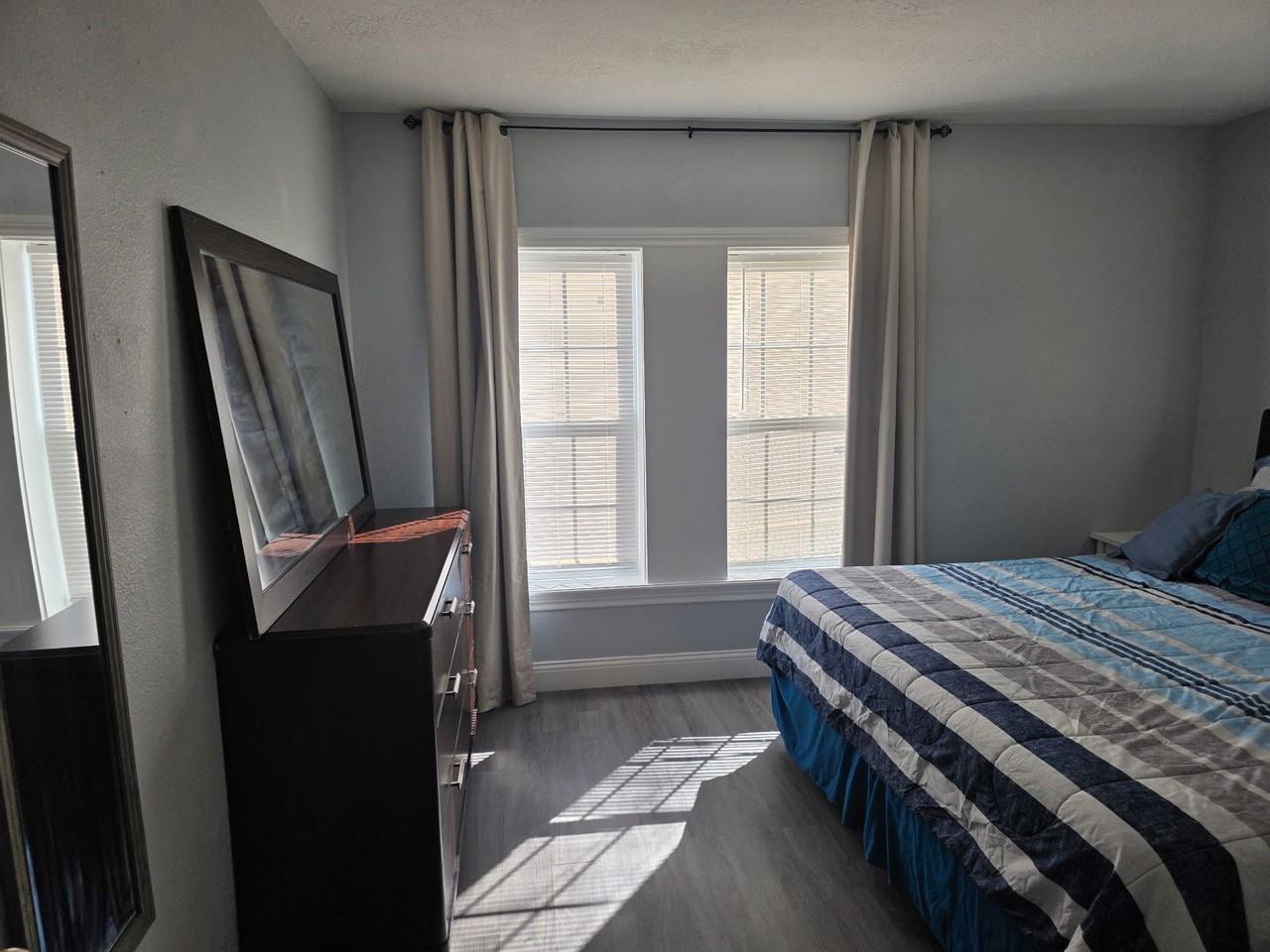 1803 Eastwood St #1803 - Photo 3 of 15