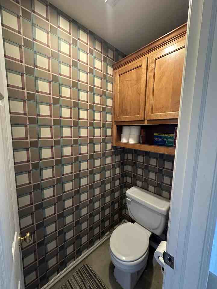 3712 W Hartford St #NA - Photo 3 of 10