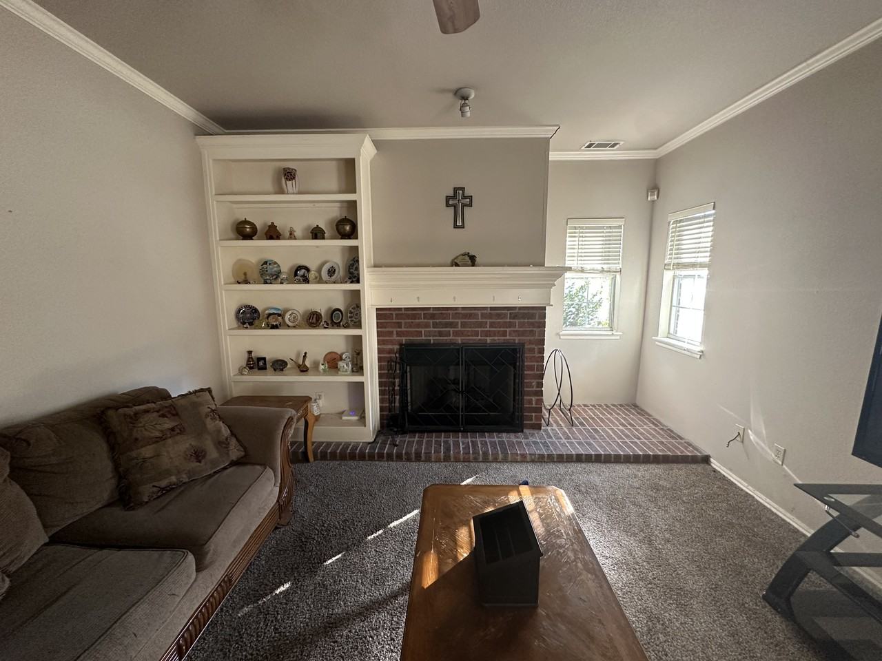 3712 W Hartford St #NA - Photo 6 of 10