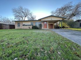 5346 Westminster Dr #NA - Photo 1 of 1