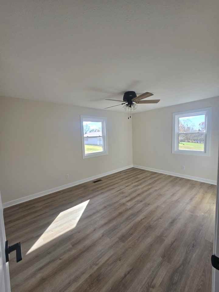 361 Baugh Ln Ne #3 - Photo 5 of 14