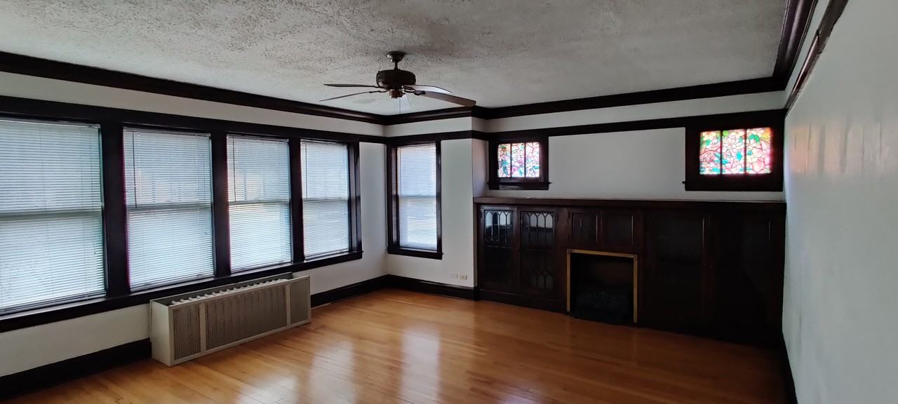 4157 N Keystone Ave #1 - Photo 2 of 8