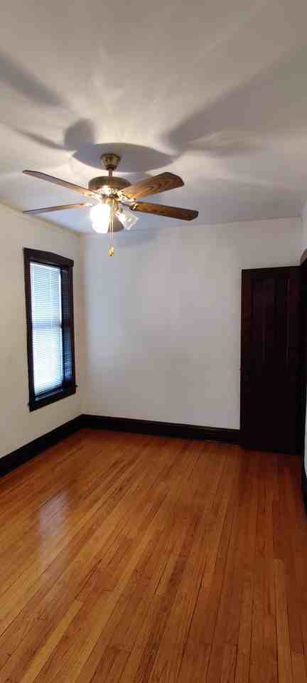 4157 N Keystone Ave #1 - Photo 5 of 8