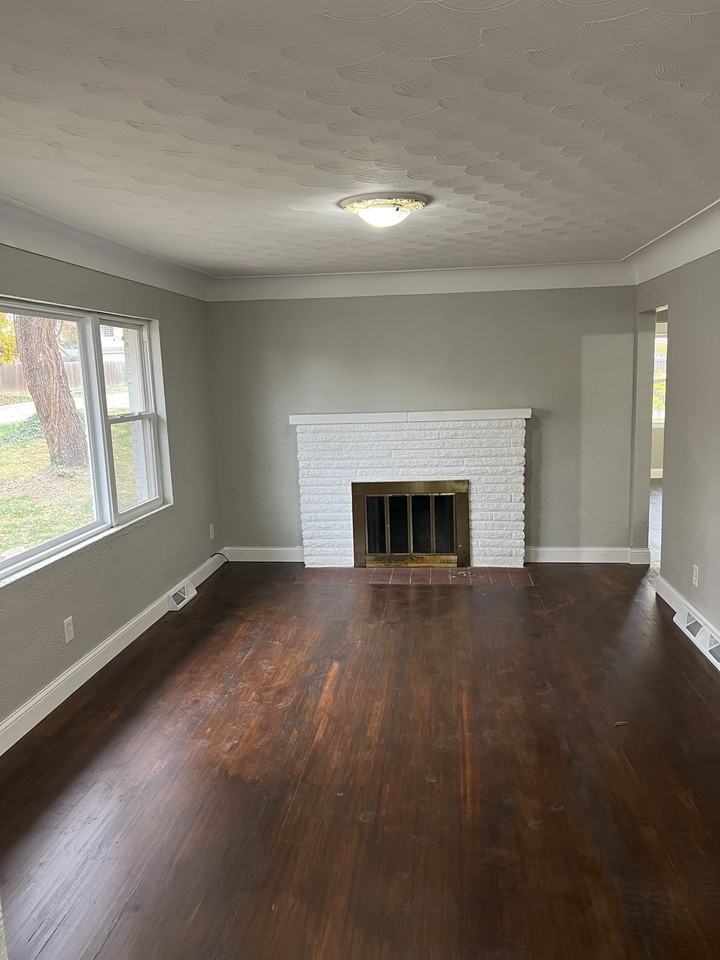 2712 Shordell Dr #NA - Photo 2 of 8