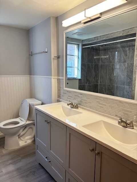1721 Liberty Dr #1D - Photo 3 of 6