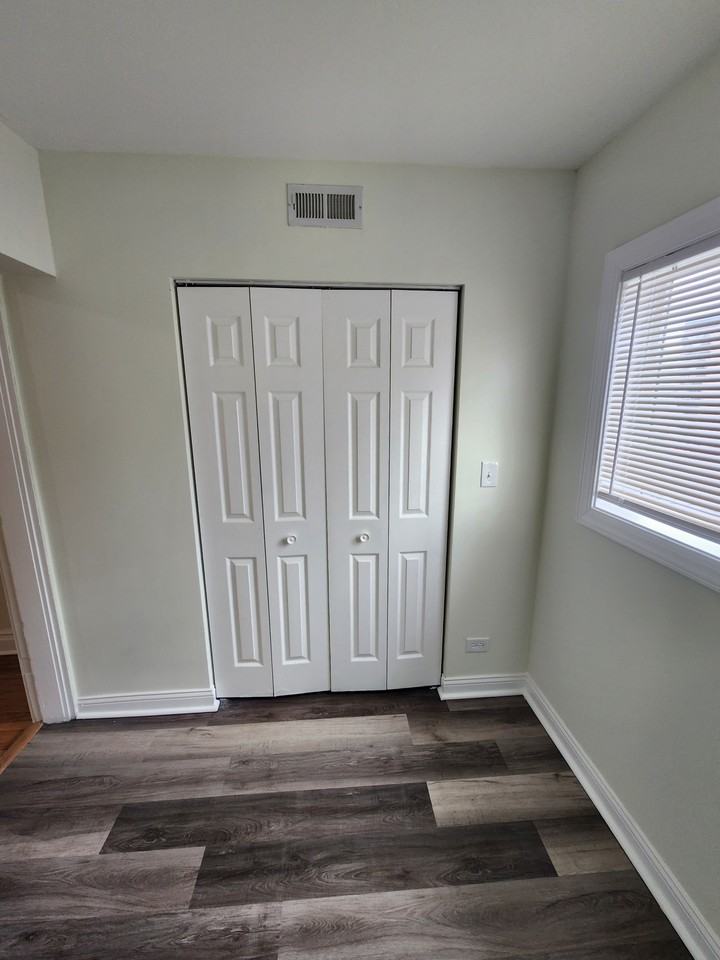 1238 Maple Ave #2 - Photo 7 of 12