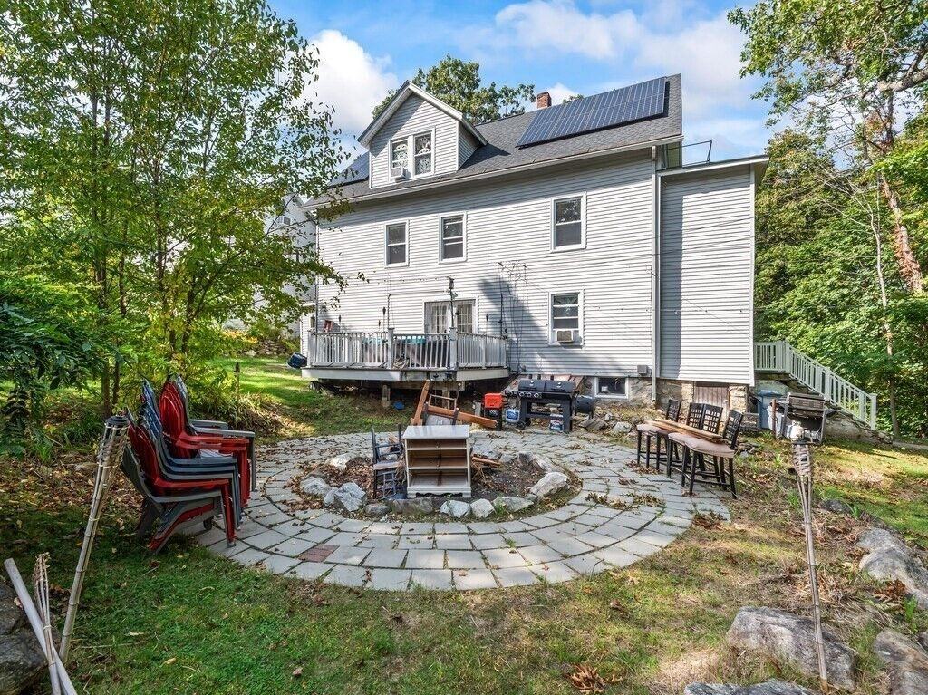 42 Upton St #3 - Photo 4 of 9