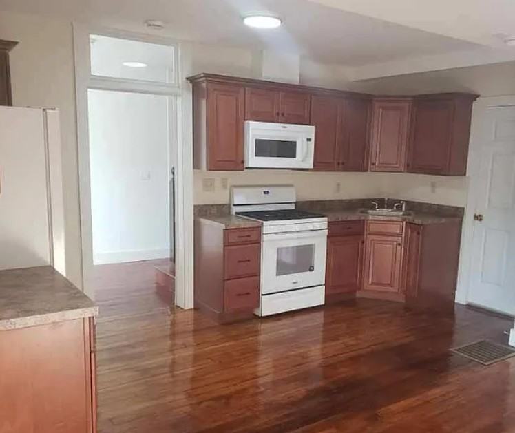 125 Wheeler St #2 - Photo 2 of 6