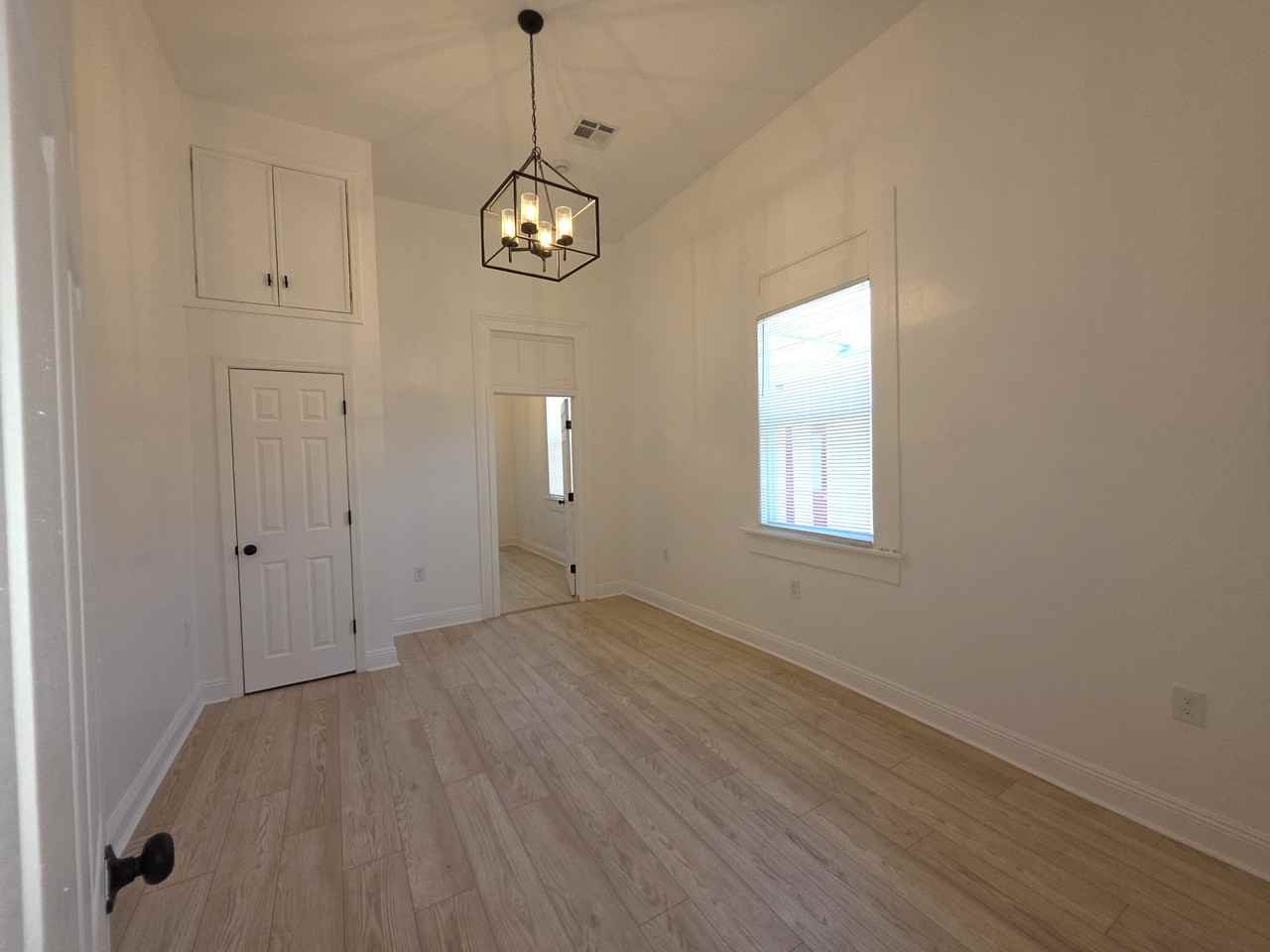 2534 Cleveland Ave #2534 - Photo 7 of 17