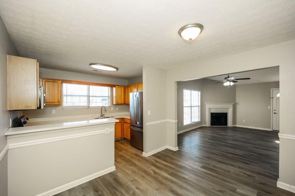 220 Willow Springs Dr - Photo 6 of 16