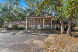 featured image of 3348 Colonial Oaks Dr #8D
