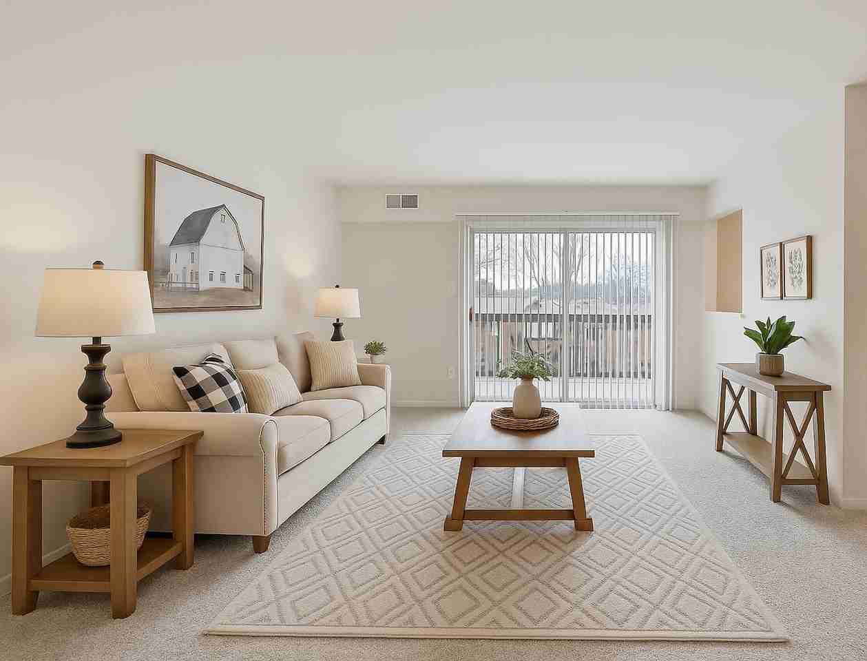 Hunter Hill - Photo 7 of 18