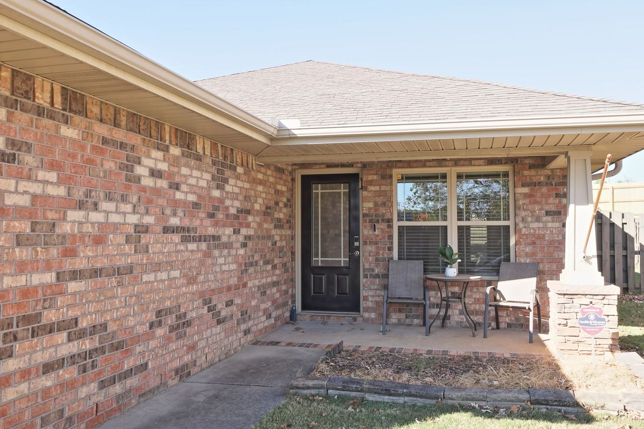 349 Dovington Dr #NA - Photo 2 of 21