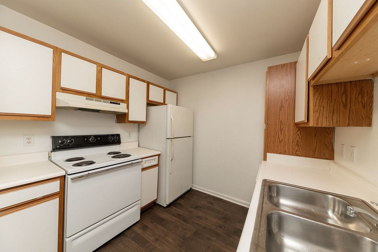 Cottonwood Estates - Photo 4 of 17
