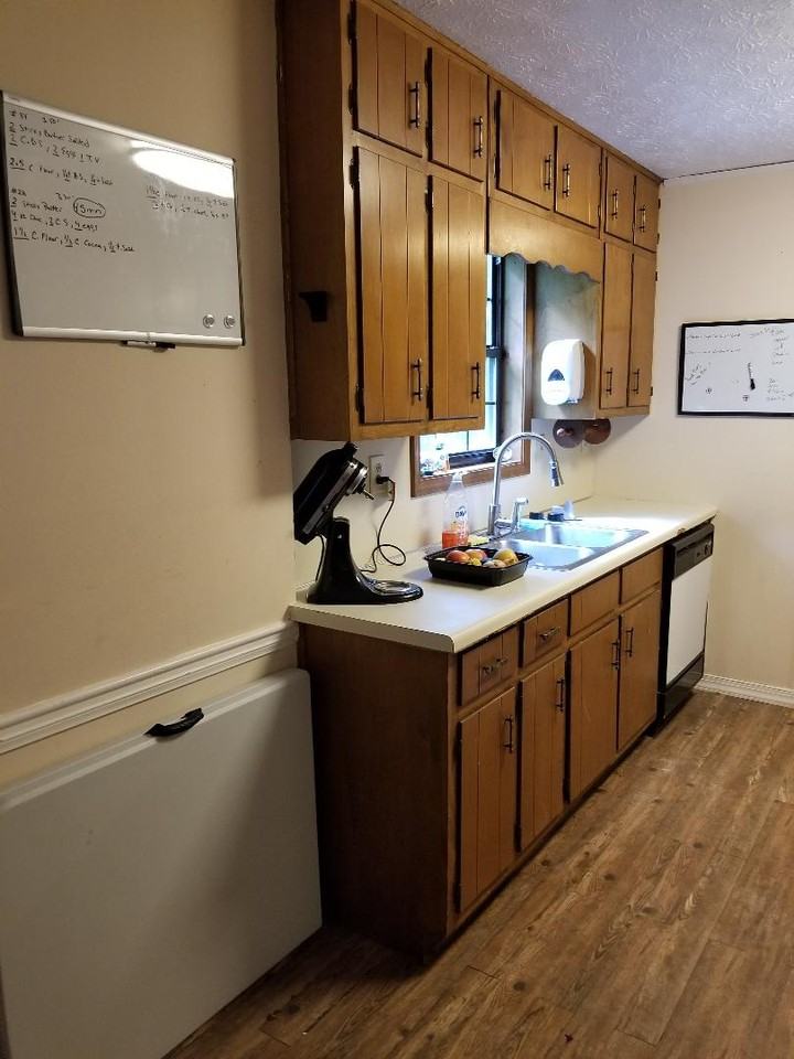 317 Kings Hill Ct - Photo 3 of 9