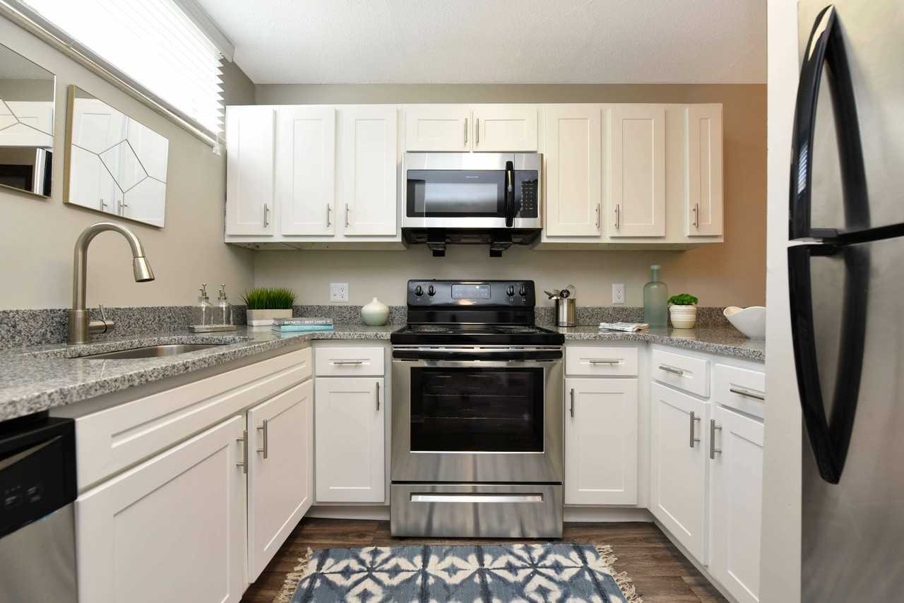 Vetra West Hills - Photo 2 of 40