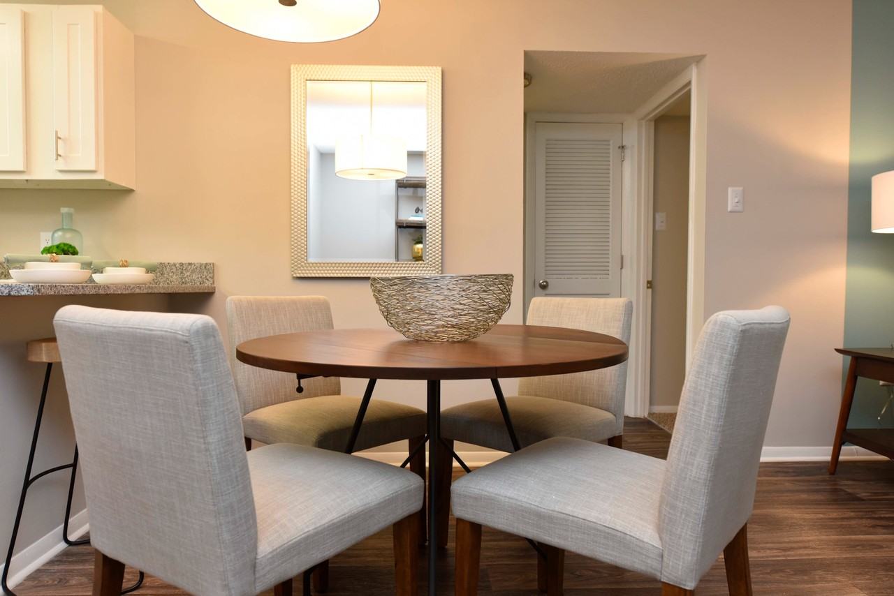 Vetra West Hills - Photo 7 of 40