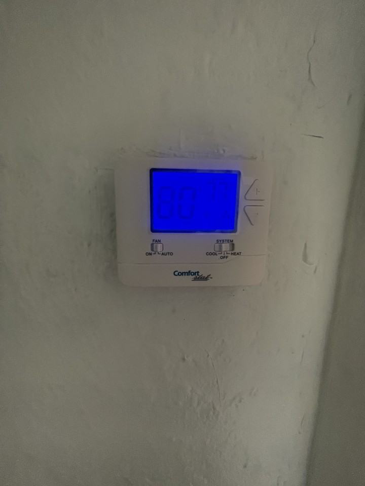 1331 Nw 70th St #MAIN - Photo 5 of 16