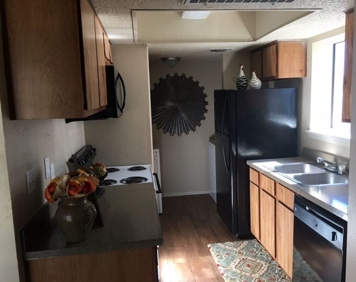 Misty Ridge Apartments - Photo 6 of 6