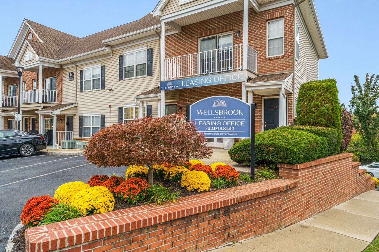 WELLSBROOK, LLC - Photo 2 of 11