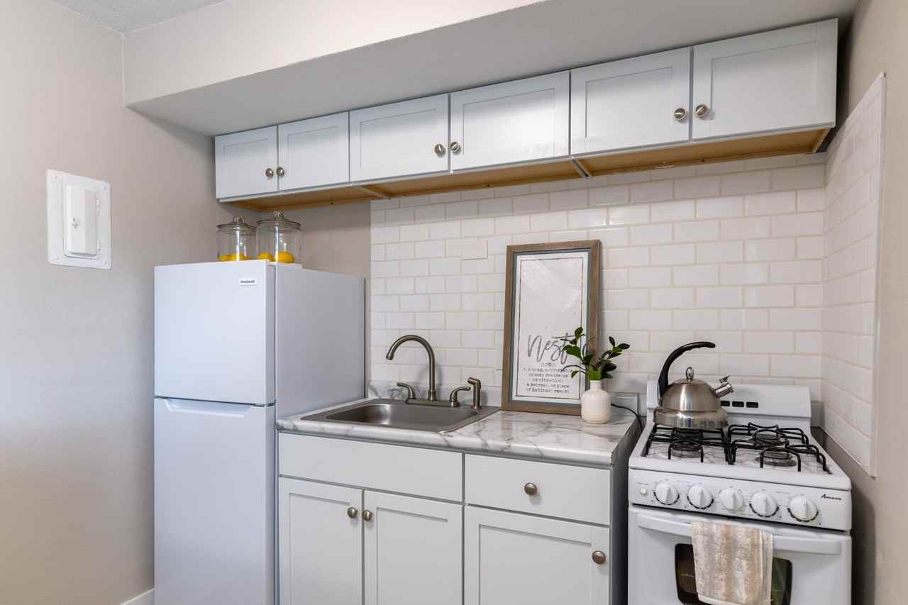 Highland Park - Photo 4 of 48