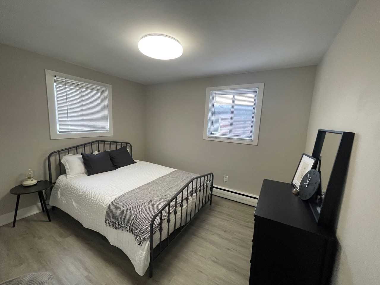 Highland Park - Photo 5 of 48